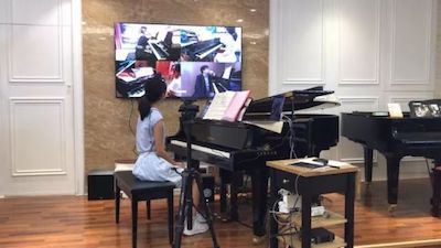 金沙js93252特邀艺术家浙江音乐学院钢琴系丁阳博士Hybrid远程教育大师班+音乐会圆满成功