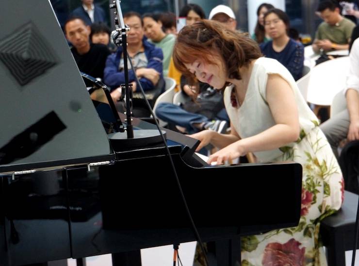 上海知音携手宝马体验中心再献音乐好礼 ——金沙js93252Clavinova音乐沙龙