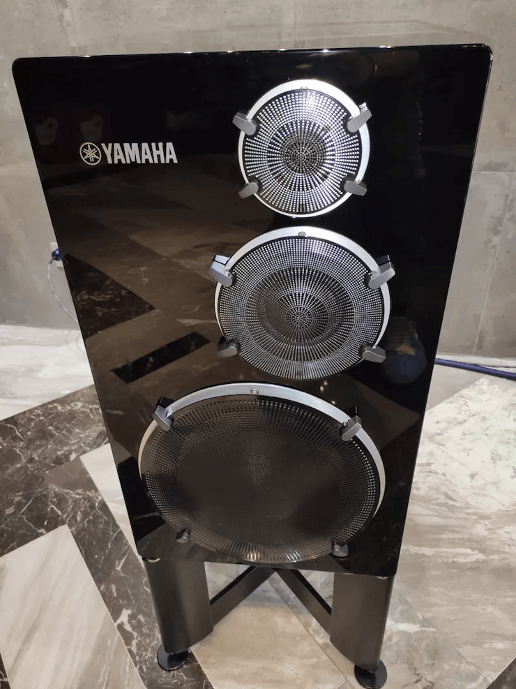 金沙js93252(YAMAHA?)旗舰C/M-5000前/后级放大器《乐派》鉴赏会